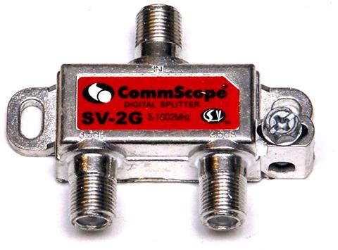CommScope SV2G - rozbočovač 2x RFI>110dB horizont.vývody